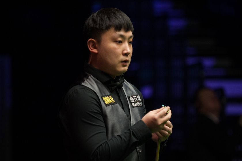 年的表现愈 年的表现愈