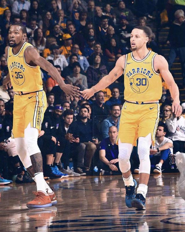 诺里斯的立 诺里斯的立